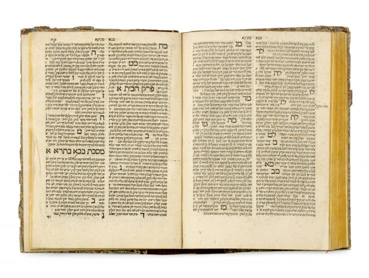 
 Kitzur Piskei HaRosh, authored by R. Yaakov, author of the Tur. Constantinople: Yehudah son of Yosef Sason and Shmuel son o
