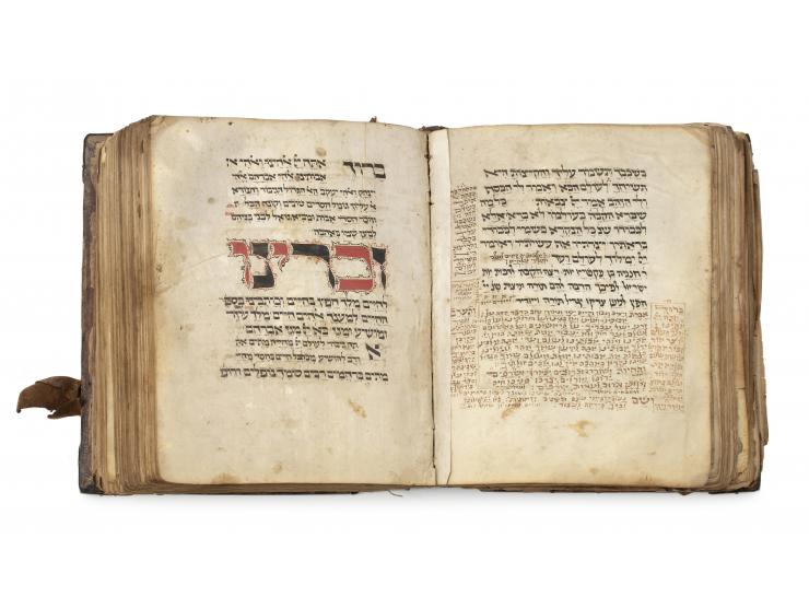 
 Parchment manuscript, Ashkenazic-rite siddur, for weekdays, Shabbat and festivals – prayers and piyyutim, with Passover Hag