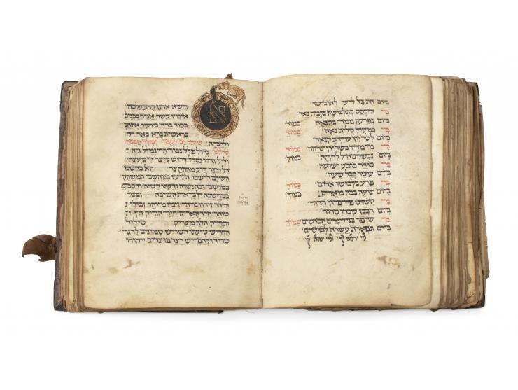 
 Parchment manuscript, Ashkenazic-rite siddur, for weekdays, Shabbat and festivals – prayers and piyyutim, with Passover Hag
