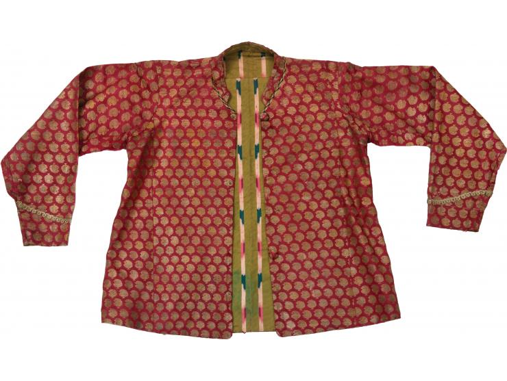Short coat. [Bukhara, early 20th century].
 Colorful silk, ribbons.
 Short coat made of Burgundy silk, woven with golden thre